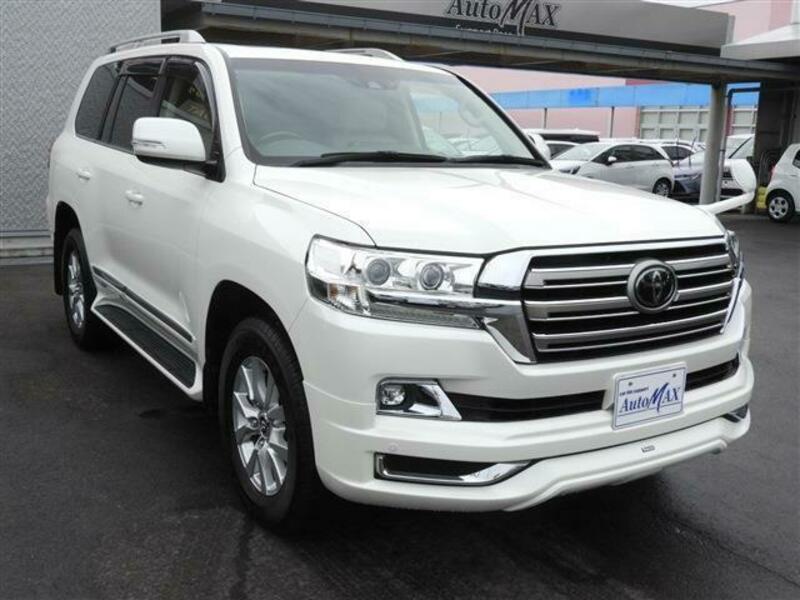 LAND CRUISER
