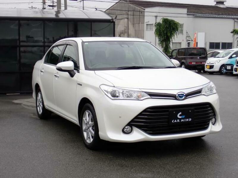 COROLLA AXIO