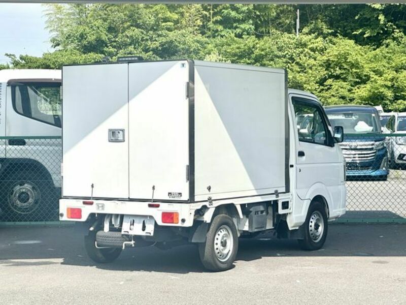 CARRY TRUCK