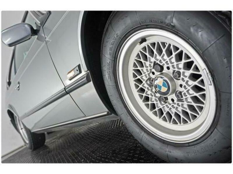 6 SERIES