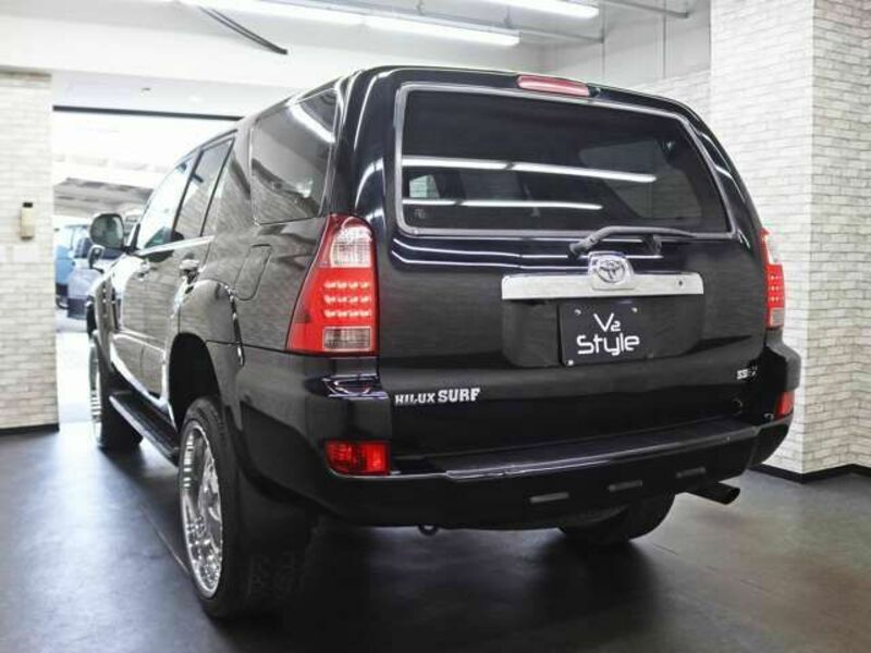 HILUX SURF