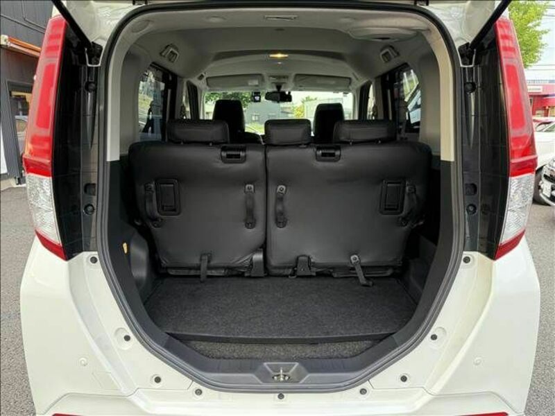 ROOMY