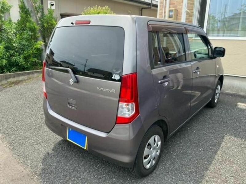 WAGON R