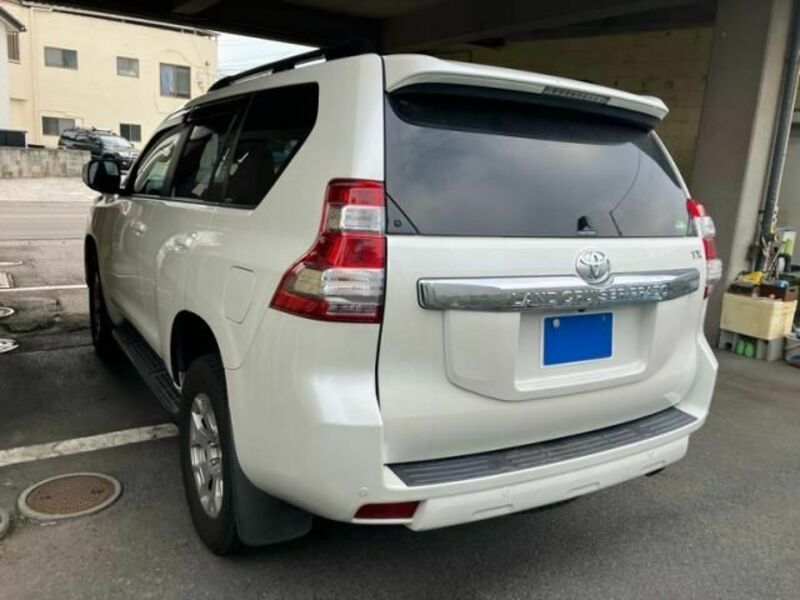 LAND CRUISER PRADO