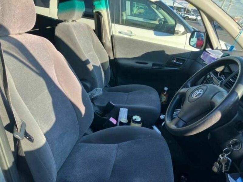 COROLLA SPACIO