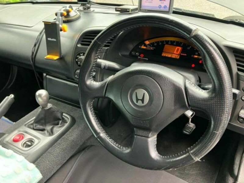 S2000