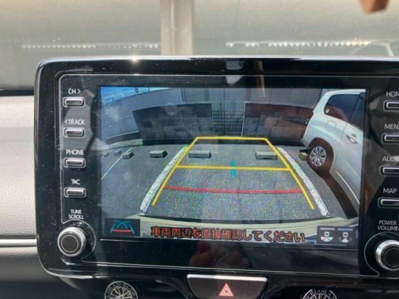 YARIS CROSS