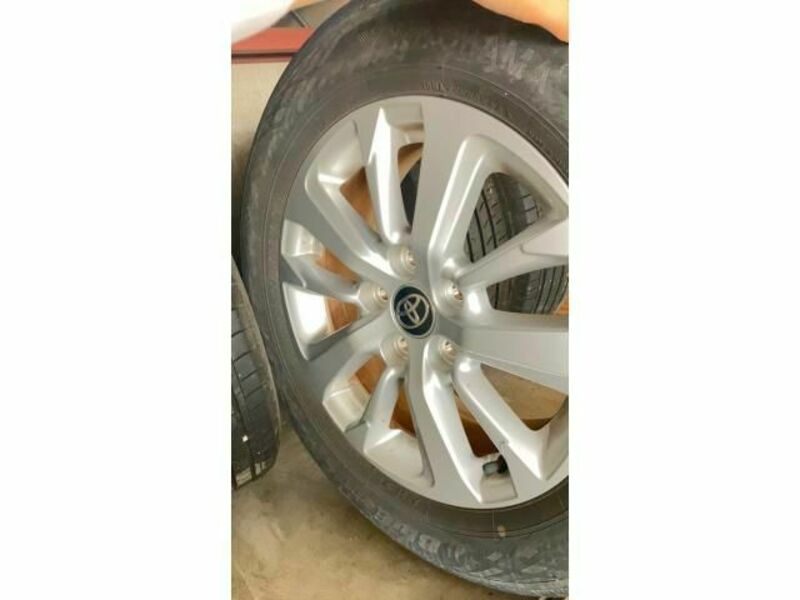 YARIS CROSS