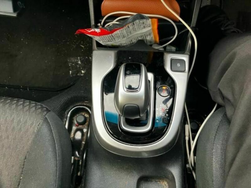 FIT HYBRID-16