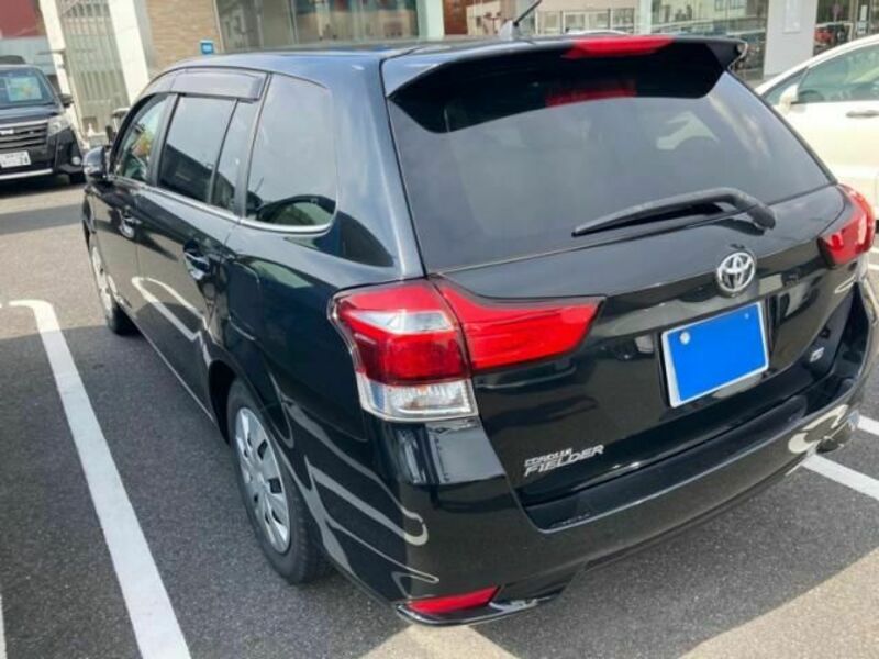 COROLLA FIELDER