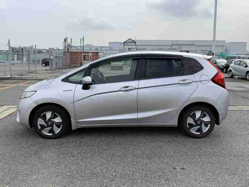 FIT HYBRID-3