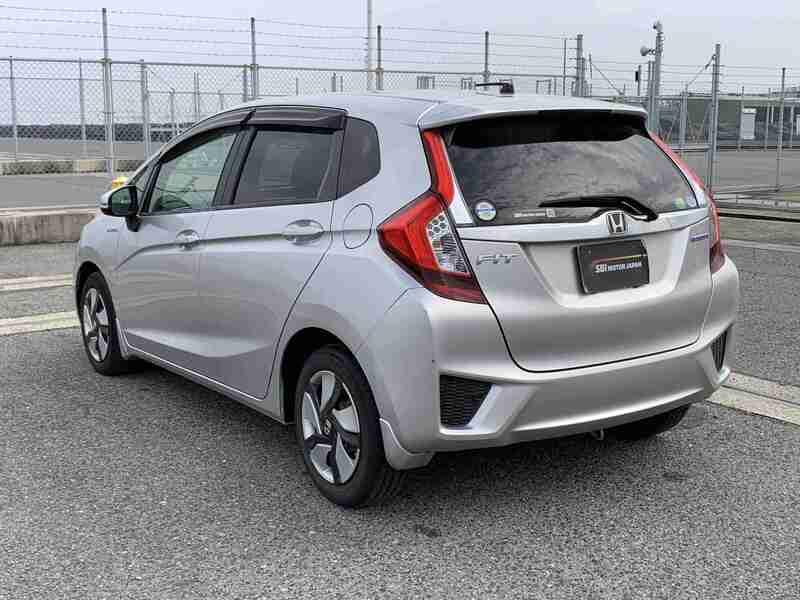 FIT HYBRID-4