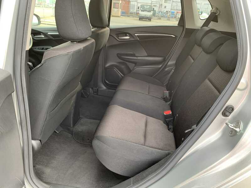 FIT HYBRID-13