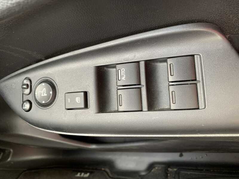 FIT HYBRID-27