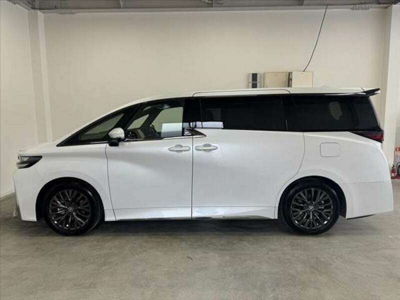 VELLFIRE-11