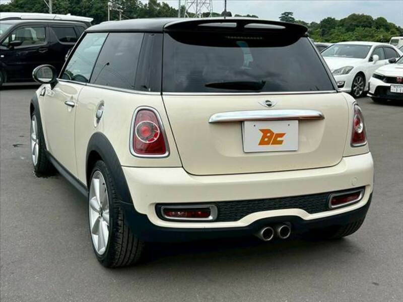 MINI