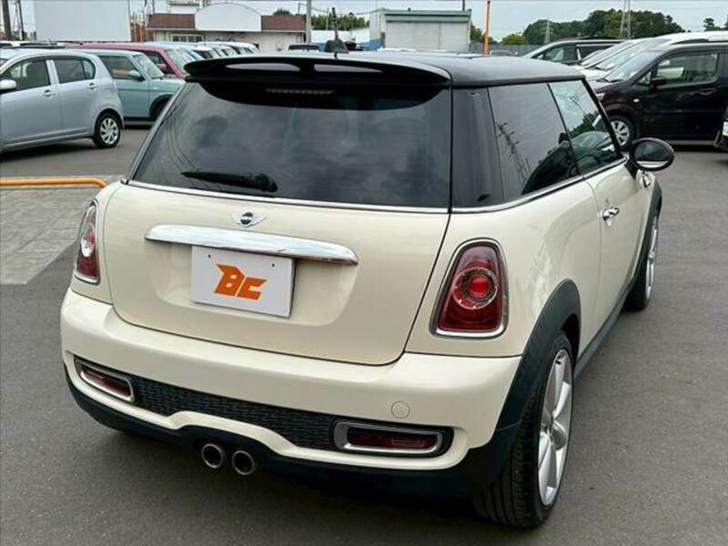 MINI
