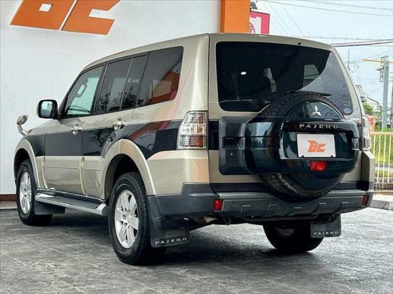 PAJERO