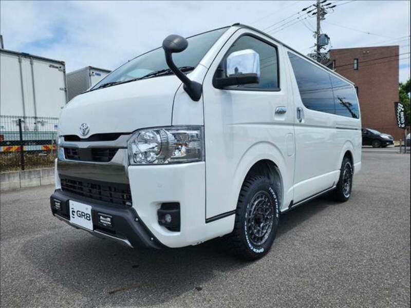 HIACE VAN
