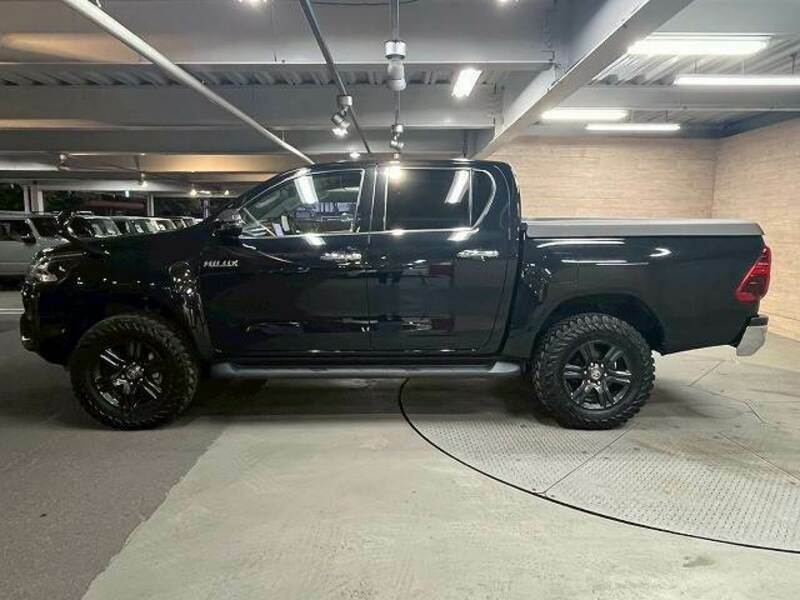 HILUX