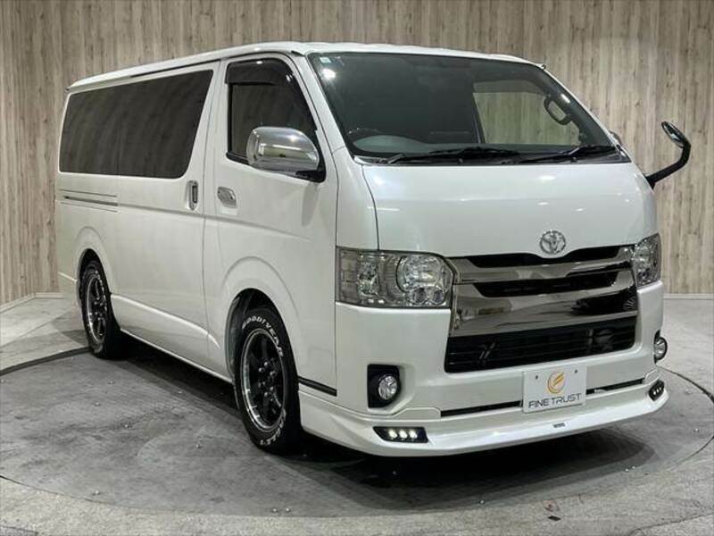 HIACE VAN
