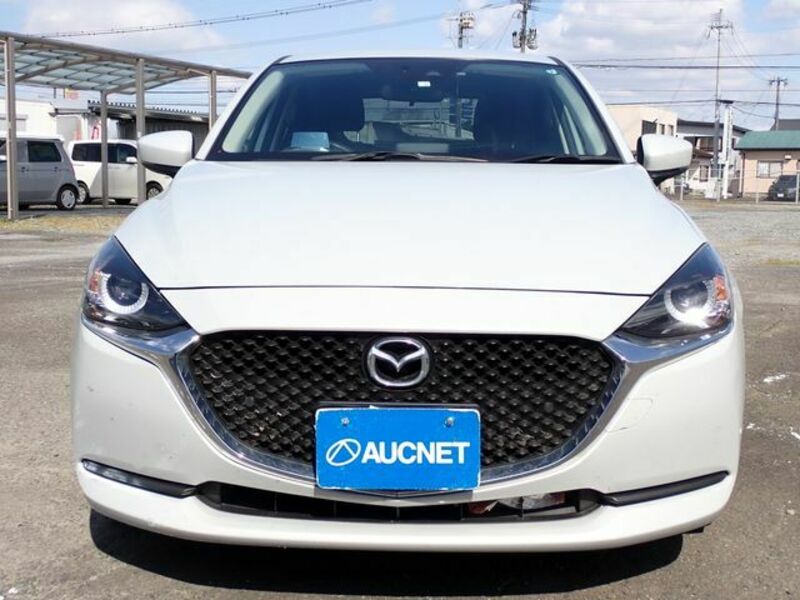 MAZDA2
