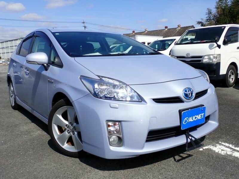 PRIUS-0
