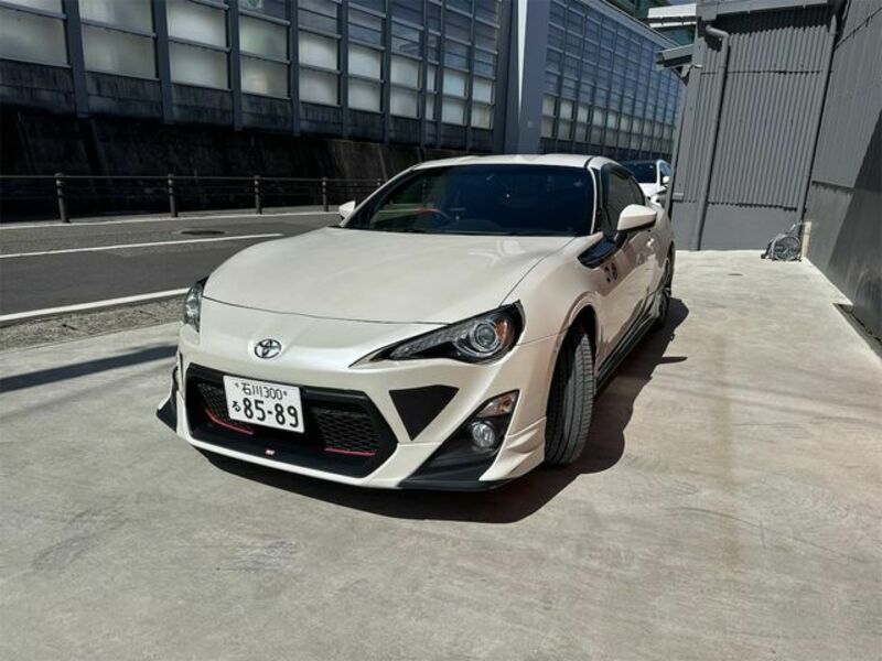 TOYOTA 86