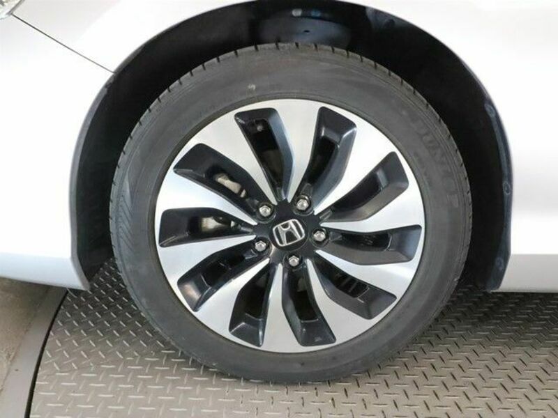 ACCORD HYBRID-26