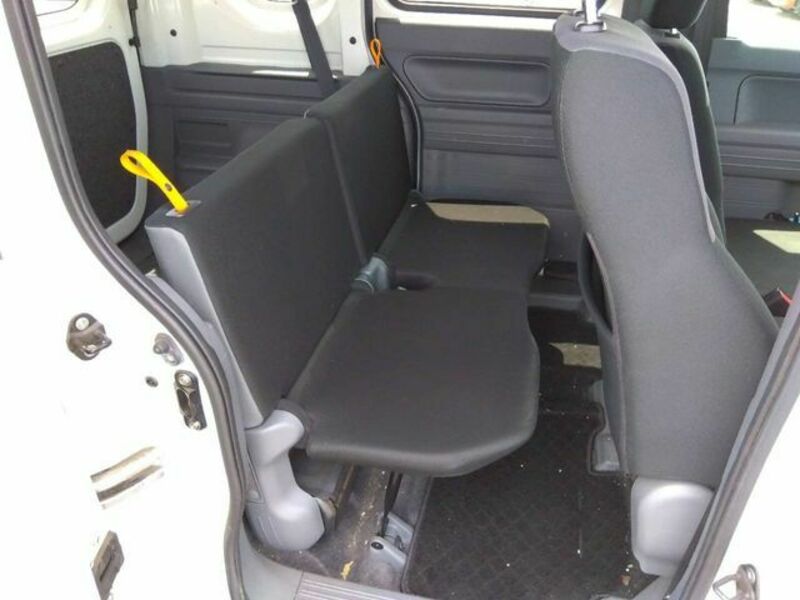 N-VAN