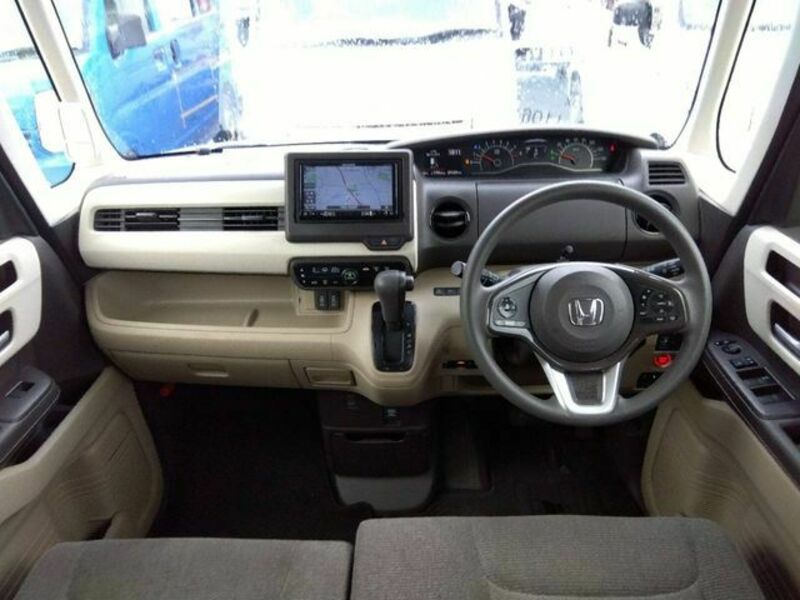 N BOX