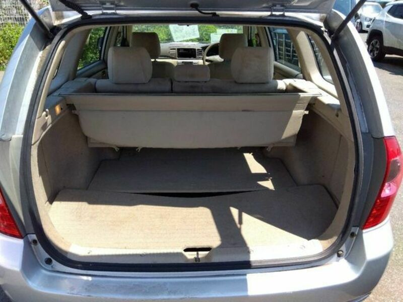 COROLLA FIELDER