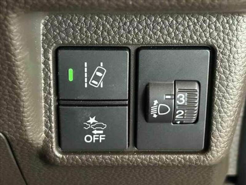 N BOX