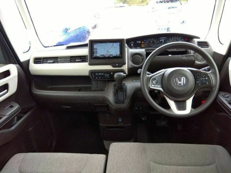 N BOX