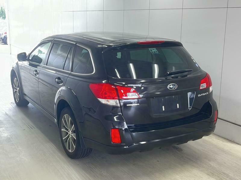 LEGACY OUTBACK
