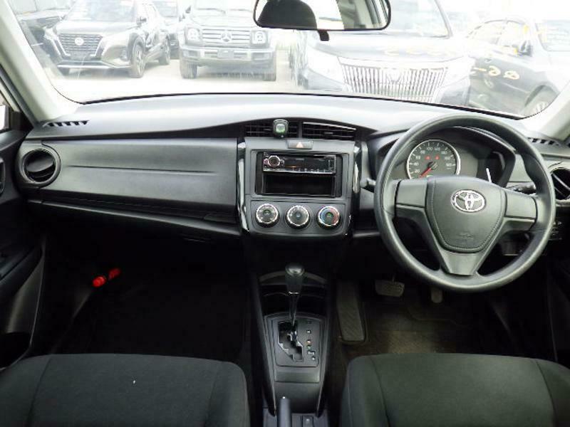 COROLLA AXIO