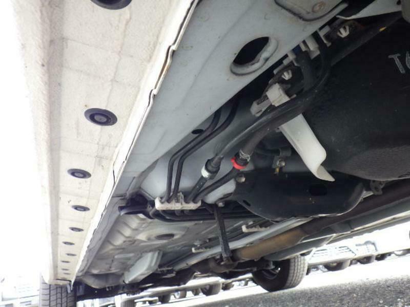COROLLA AXIO