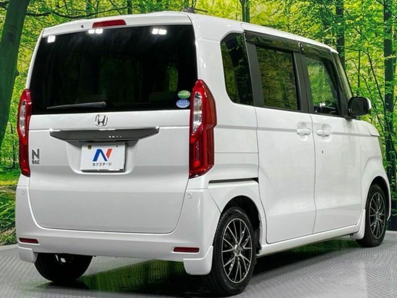 N BOX
