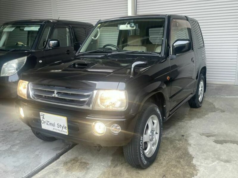 PAJERO MINI
