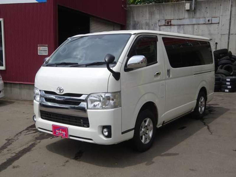 HIACE VAN