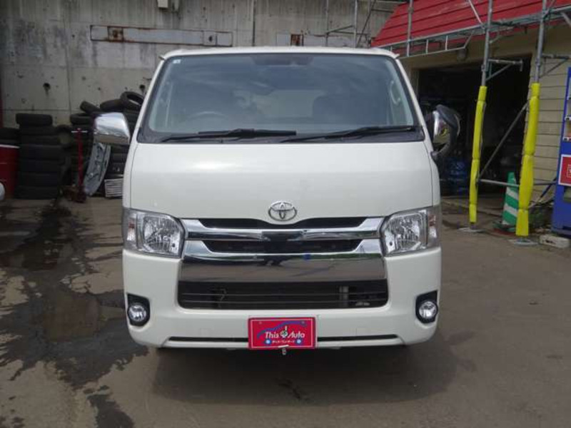 HIACE VAN