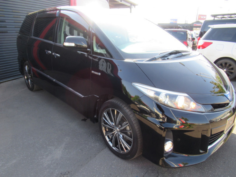 ESTIMA HYBRID