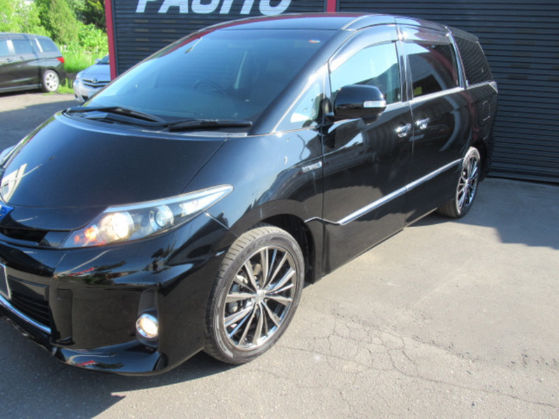 ESTIMA HYBRID