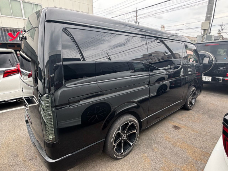 HIACE VAN