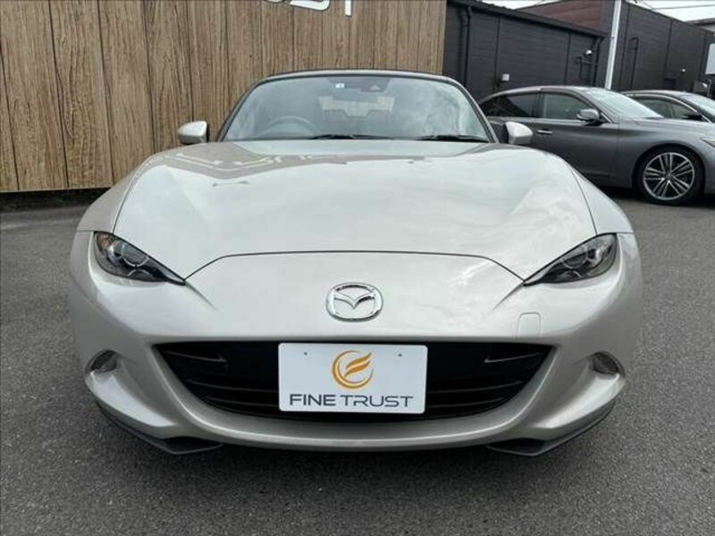 ROADSTER