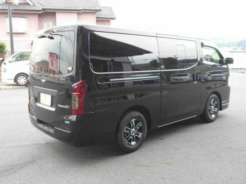 NV350 CARAVAN