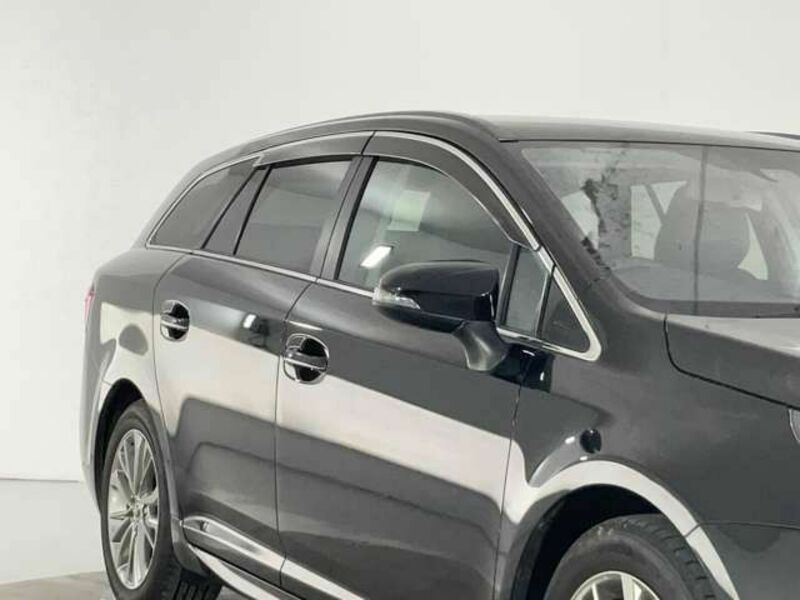 AVENSIS WAGON