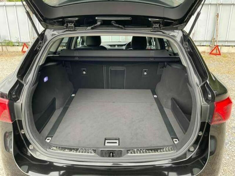 AVENSIS WAGON