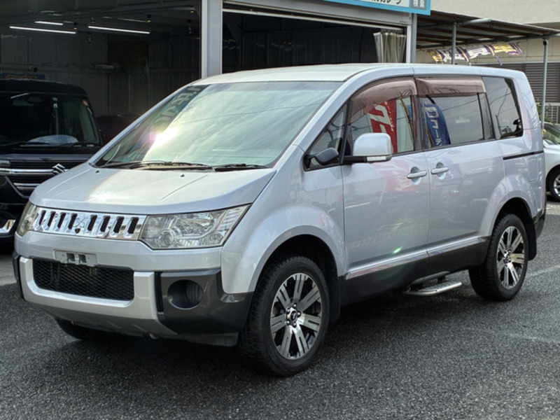 DELICA D5