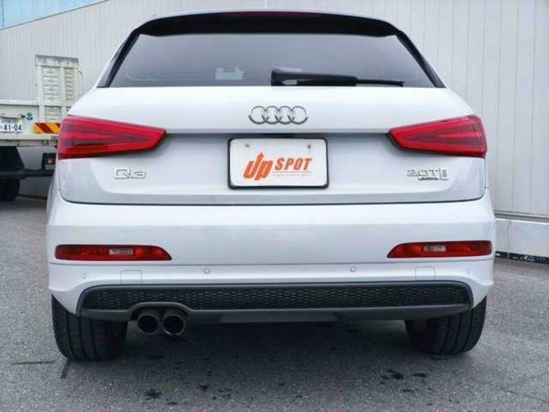 Q3